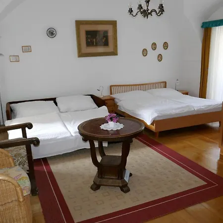 Apartment Gästehaus Tischler